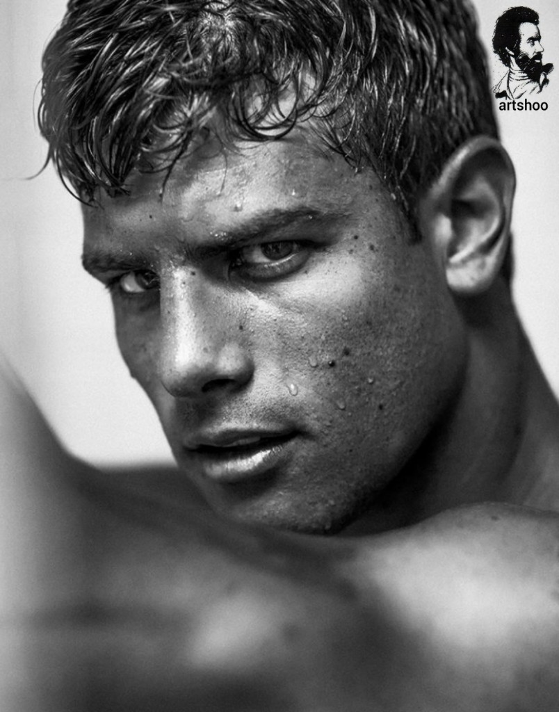 مدل پرتره سیاه قلم